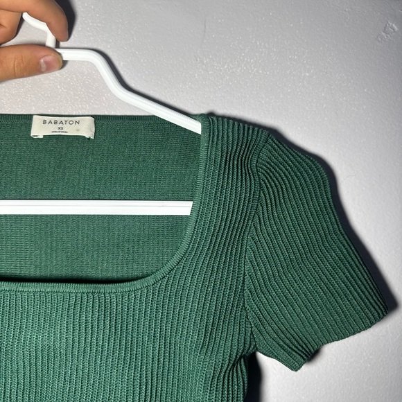 Babaton Emerald Ribbed Knit Top - Picture 2 of 4